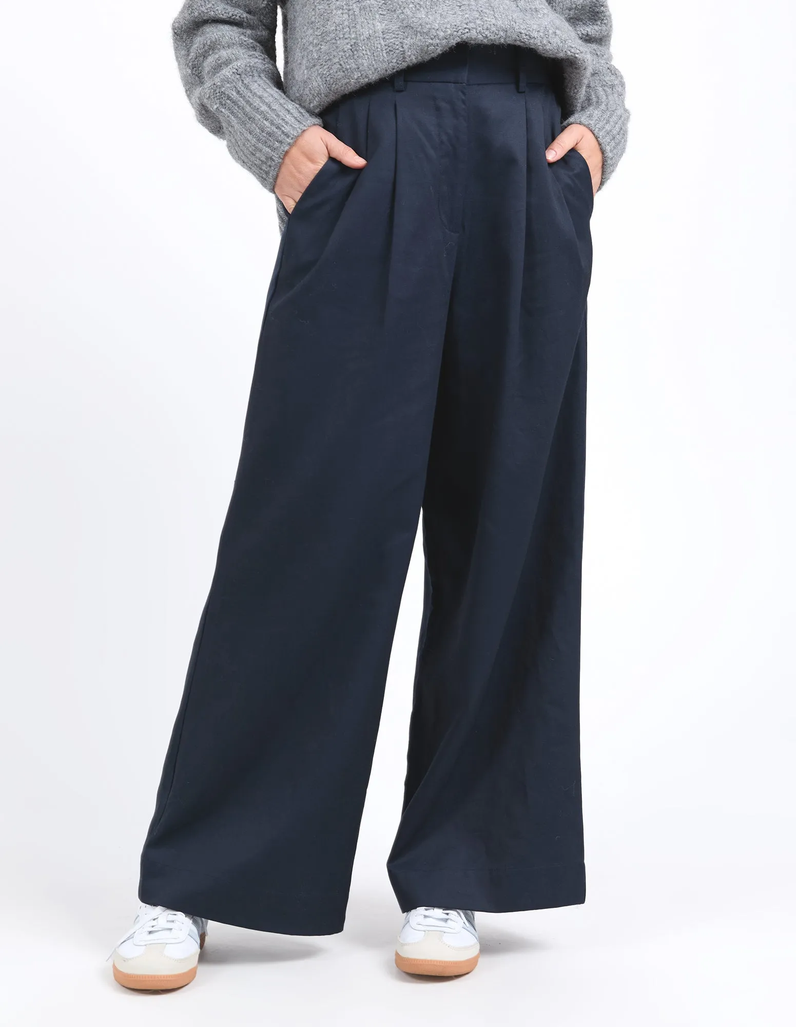 Darcy Pants - Navy