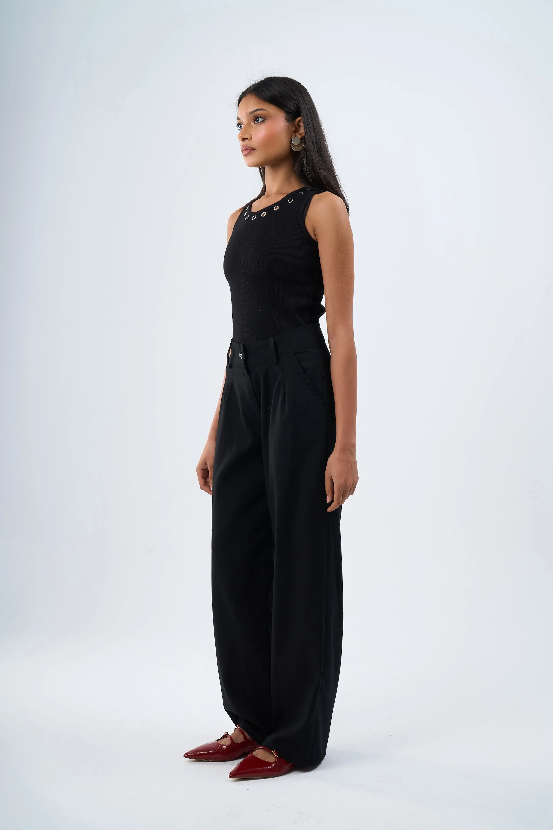 Linen tailored pants in black