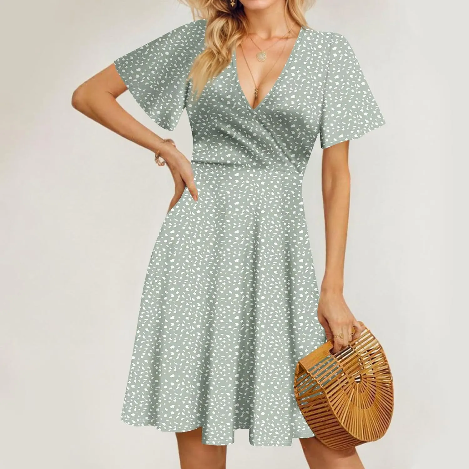 Summer Dresses for Women 2025 Casual Sun Dresses Short Sleeve v Neck Beach Vacation midi Dresses with Pockets
